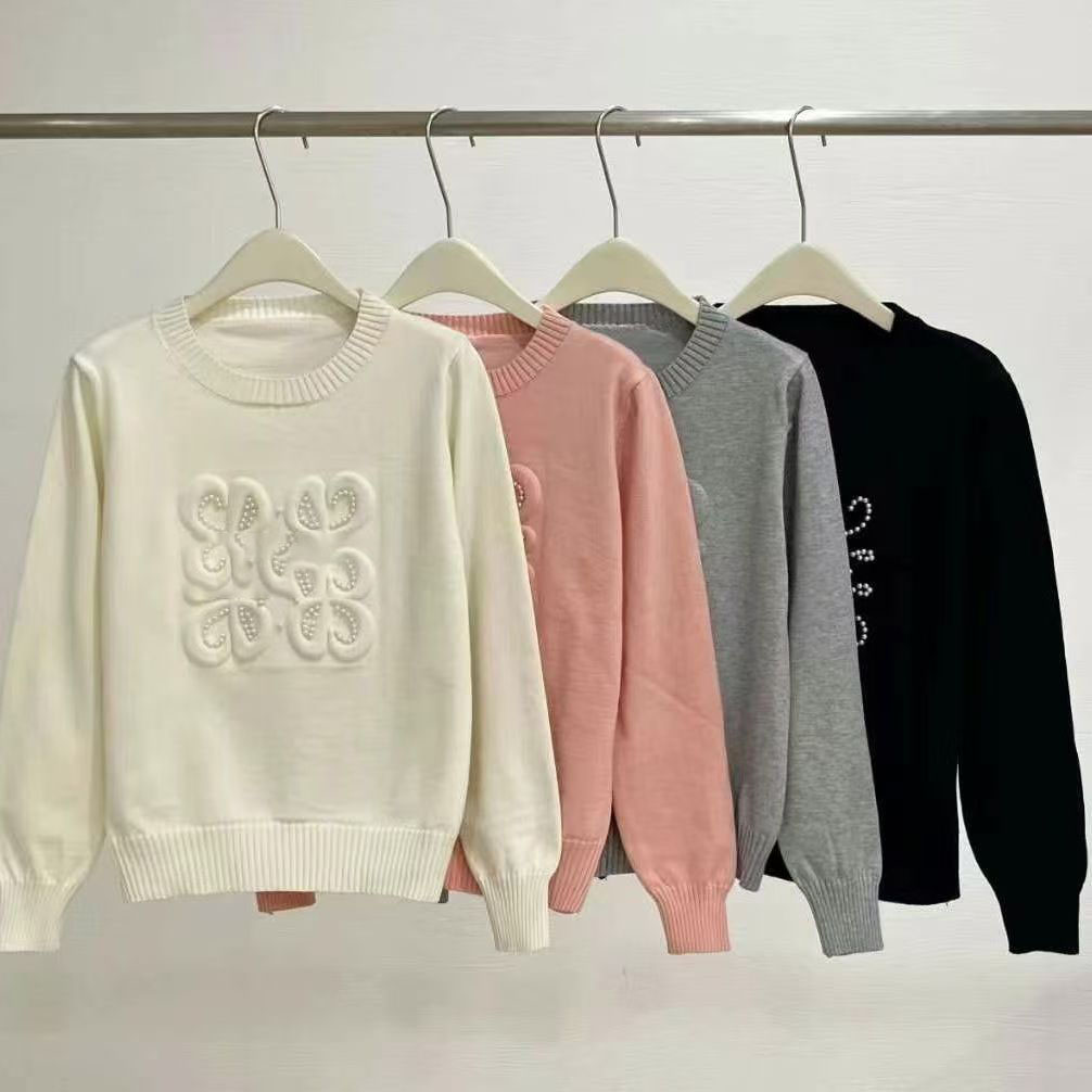 Xiaoxiang heavy industry beading letter lazy wind Korean version of the pullover covered sweater round neck Joker high-end loose top.