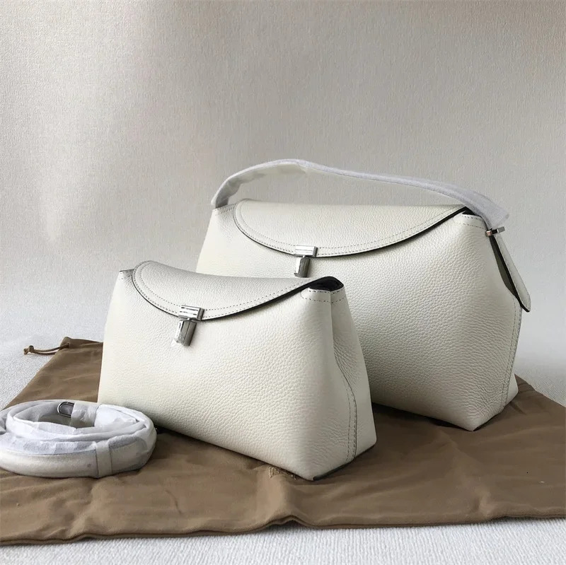 Women's Hot Designer Tote Bags: Elegant Faux Leather Commuter Bag New With Adjustable Crossbody Strap - Lightweight For Daily Use Fashion bags