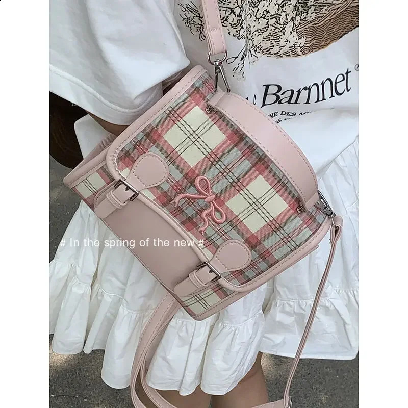 Korean niche preparatory style womens backpack autumn leisure student school backpack hiking Knapsack Mochila 240912