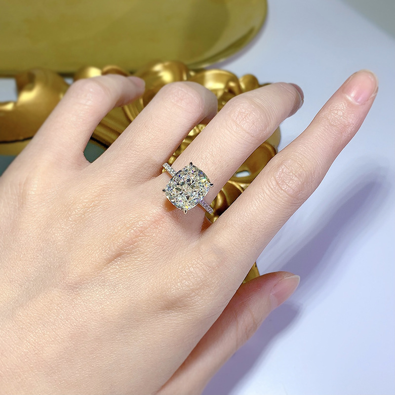 Moissanite Wedding Ring: Sterg Sier Cushion Cut Natural Dia Bridal Ring for Women - Handmade Jewelry dh910320090