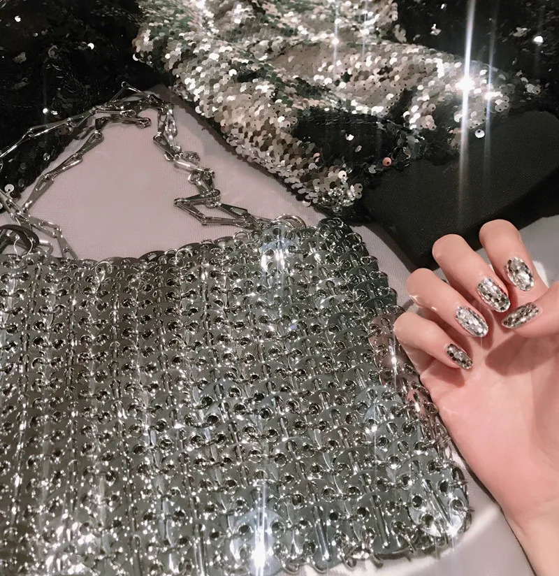 Womens bag ner silver metal sequin chain womens hollow evening clutch travel holiday shoulder handbag 240913