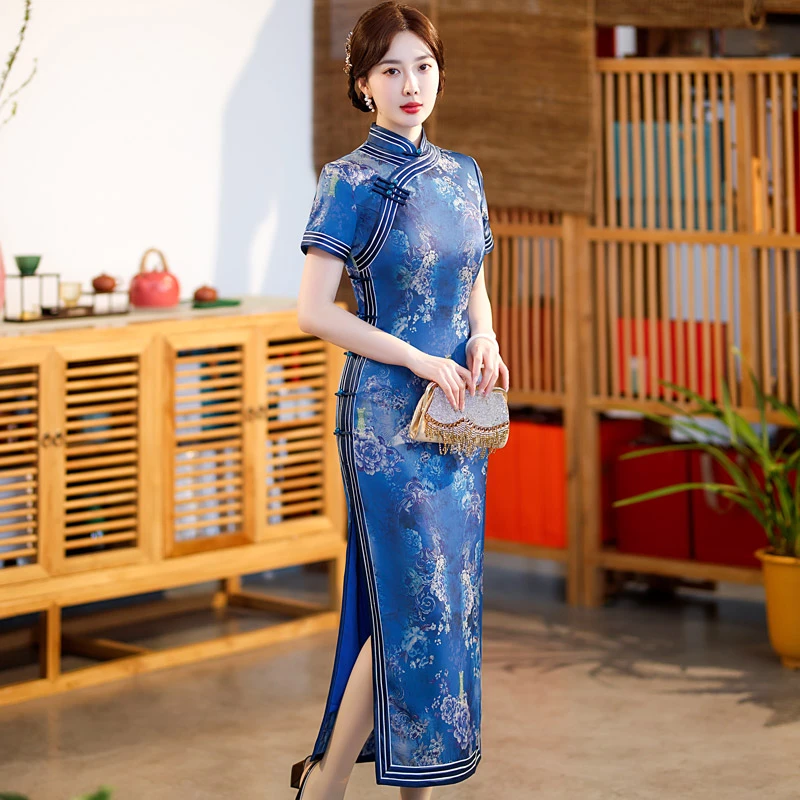 Blue Banquet Hanfu-Inspired Chinese Cheongsam Qipao Dress: Elegant Floral Design