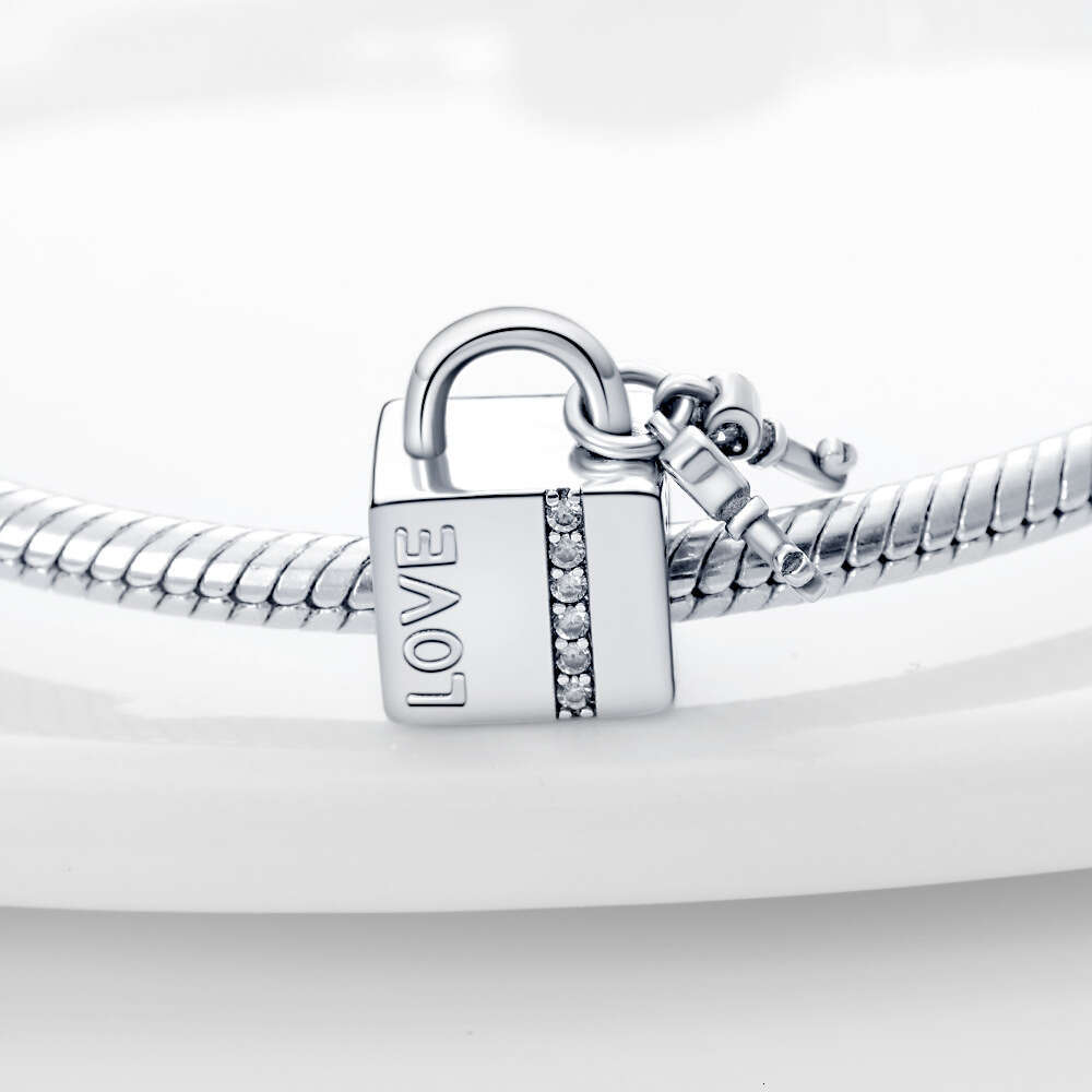 New 925 Sterling Silver Charm Palm heart-shaped pendant heart lock beads Fit Charms Silver 925 Original Bracelet DIY Jewelry Making For women Gifts
