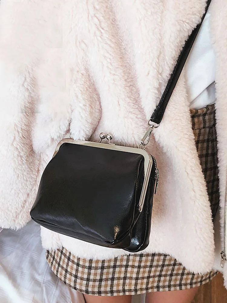 Fashionable retro clip black small pocket PU leather crossover clutch bag womens wallet messenger handbag 240913