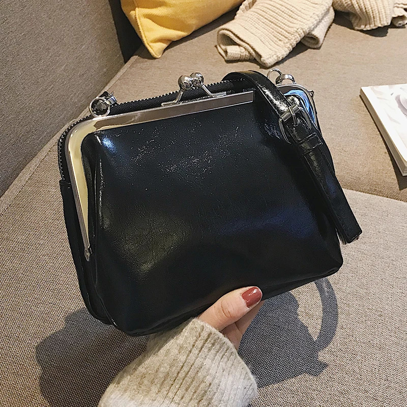 Fashionable retro clip black small pocket PU leather crossover clutch bag womens wallet messenger handbag 240913