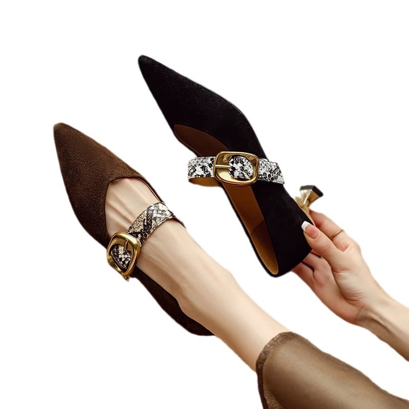 Matte soft leather pointed mid heeled shoes women's French retro slim heeled Mary Jane shoes versatile one-piece buckle with high heels