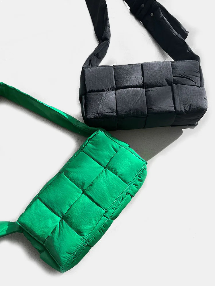 autumn and winter mens shoulder cross bag sling handbag side bag free delivery sponge woven style Leisure version 240918