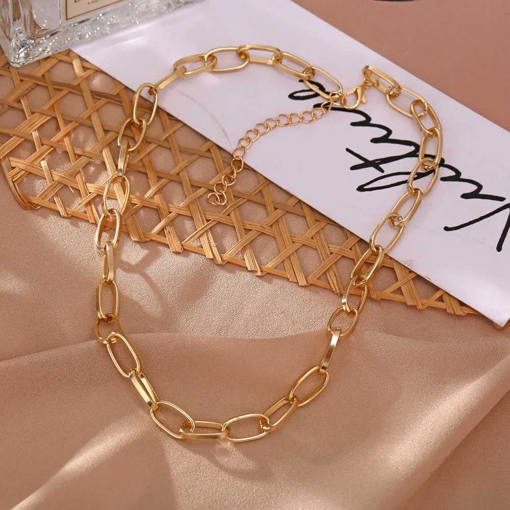 New Fashion Big Necklace for Women Punk Rock Twist Gold Silver Color Chunky Thick Lock Choker Chain Necklaces Party JewelryX240918