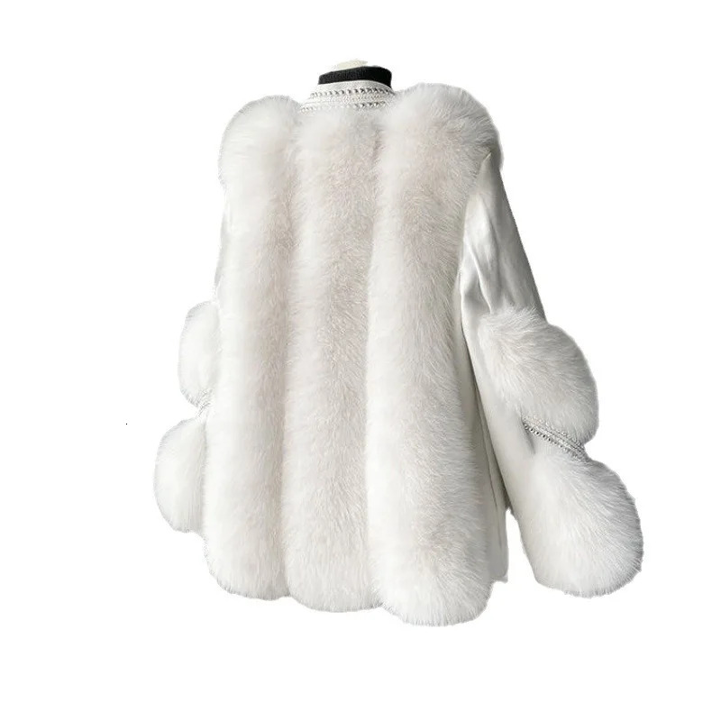 Winter outerwear designer women's fur coat fashion luxury design long sleeve jacket zipper show youthful temperament women outdoor casual outerwe