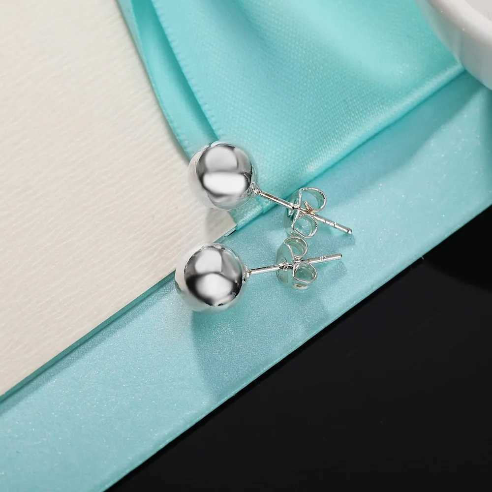 925 sterling silver classic 8mm 10MM bead stud earrings suitable for womens fashionable Christmas gift street full matching party jewelry W240918