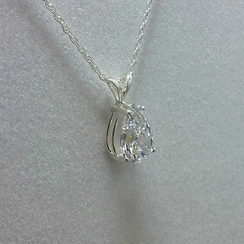 Huitan luxury pear cubic zirconia pendant necklace used for weddings engagement parties high-quality silver fashion jewelry W240918