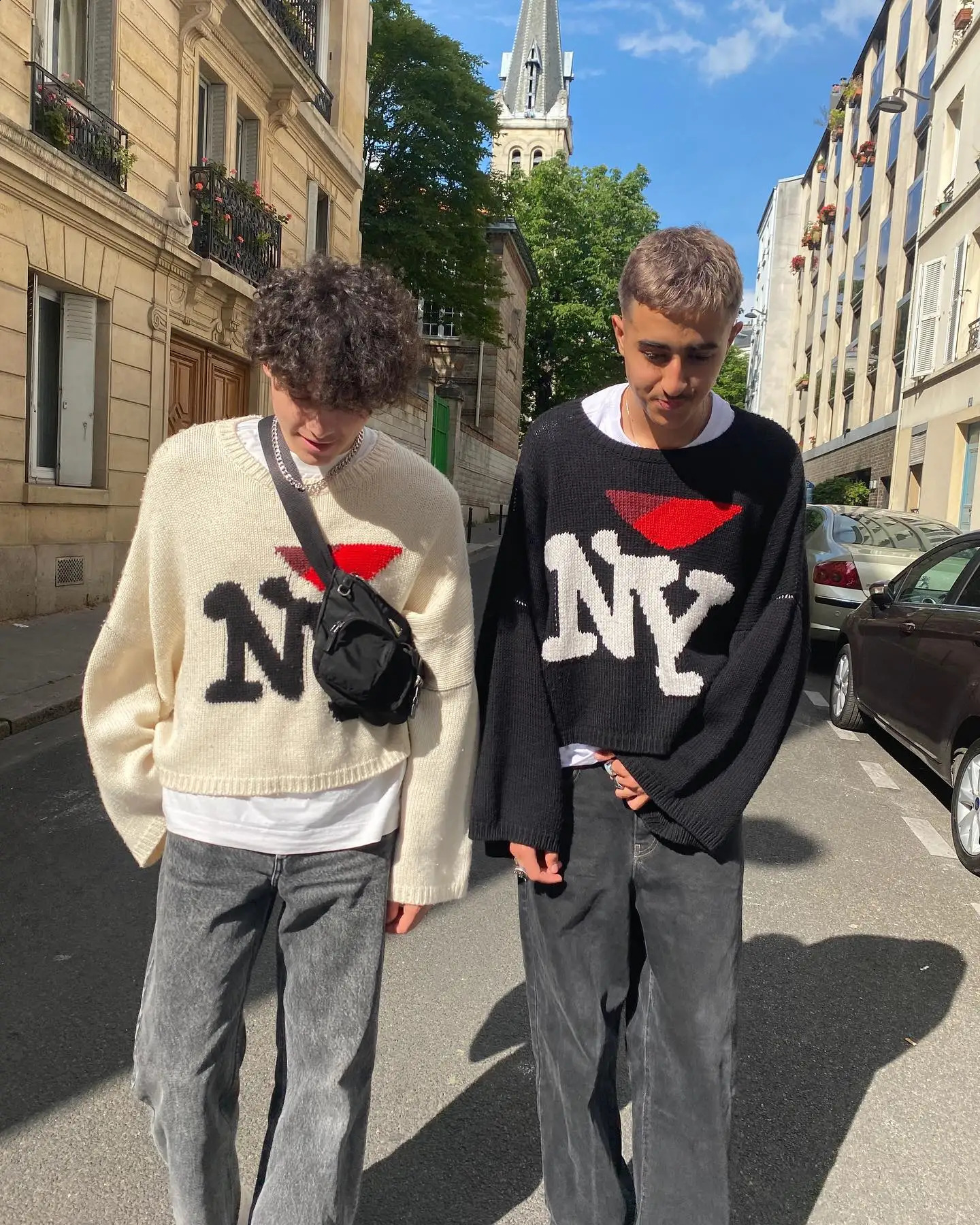 Men Oversized Sweater Loose Vintage Retro Japanese Style Anime letter heart Embroidered graphics Knitted Sweater Cotton Pullover 240911