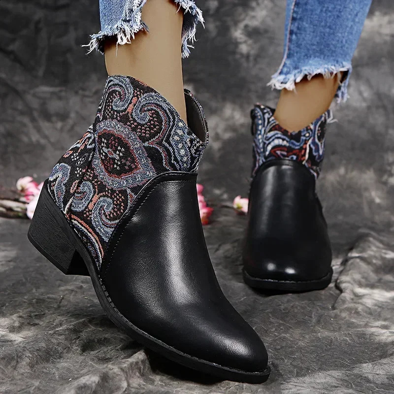 Womens retro toe casual ankle boots with ethnic autumn floral pattern patch work short boots Botas strapless boots 240914