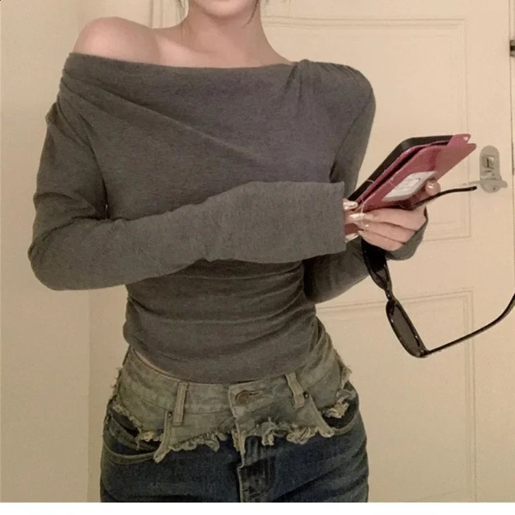 Autumn Winter 2024 Style Crossbody V-neck Long Sleeve T-shirt Womens Cropped Irregular Off-the-shoulder Top 240918