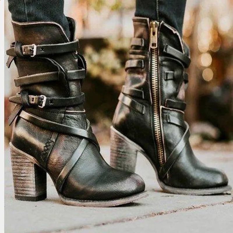 Fashion punk gothic buckle strap round toe boots womens shoes zipper boots street high pull motor mujer zapatos 240914