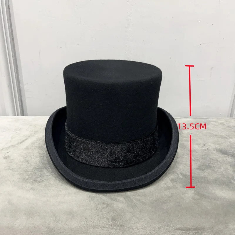 British wind in Europe and the gentleman cap stage performance top hat retro fashion personality President 240906