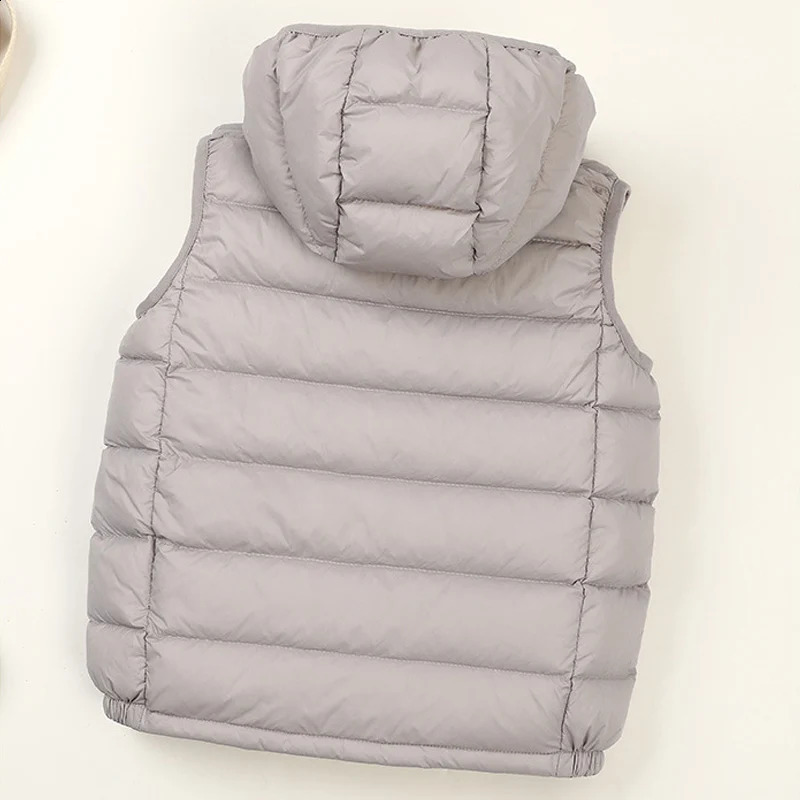 Ultra Light Hooded Kids Duck Down Vest Autumn Winter Portable Children Waistcoat for Boys Girls Baby Puffer Jacket Coat 240913