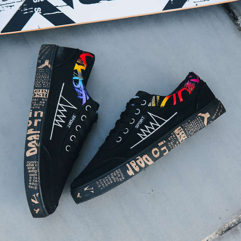 Graffiti Canvas Men Breathable Flat Casual Shoes Outdoor Comfortable Walking Sneakers New Student Shoe atos Hombre