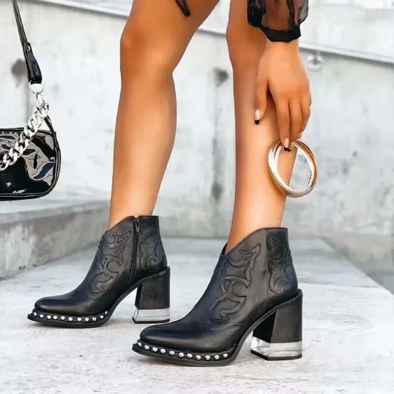 womens ankle boots leather shoes low boots cool British embroidery soft short boots party womens shoes crystal boots 240914
