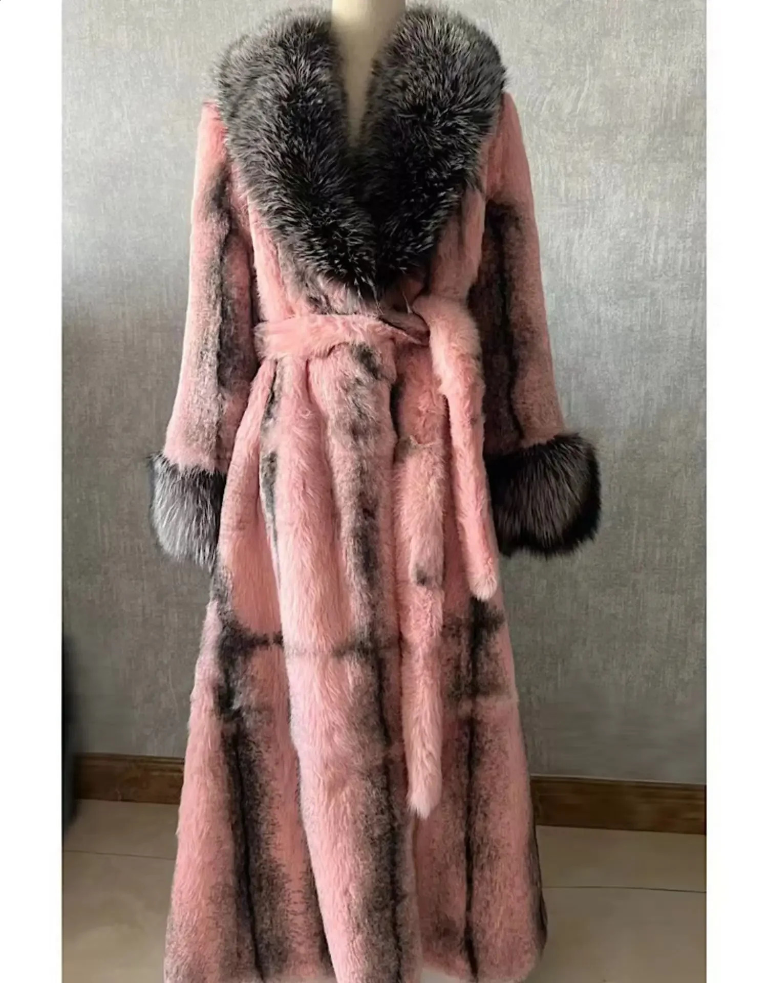 Winter Women Rabbit Fur Coat Length 110cm Soft Warm Thick Fur Jacket Natural Fox Fur Collar Ladys Fashion Streetwear 240909
