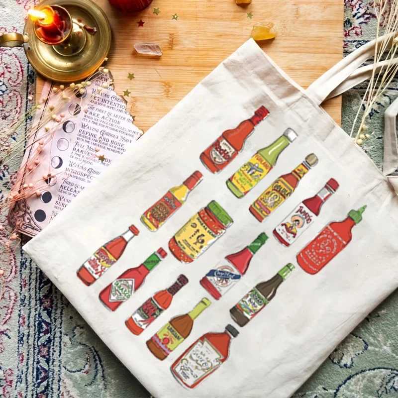 1pc Vintage Hot Sauce Pattern Tote Bag Cute Shopping Bag Carrier Bag Casual Canvas Shoulder Bag Handbag Shopping Gift Bag Z250224