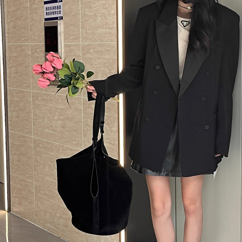 Large Bucket Handbags - Cowhide Suede Commuting Tote, Niche Single Shoulder Bag With Spacious Interior