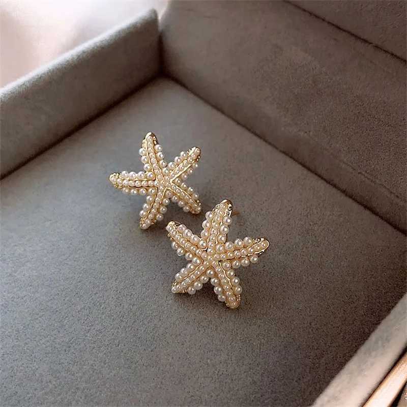 Elegant Imitation Pearls Starfish Stud Earrings for Women Gold Color Copper Metal Anti Allergic Versatile Jewelry GiftX241023