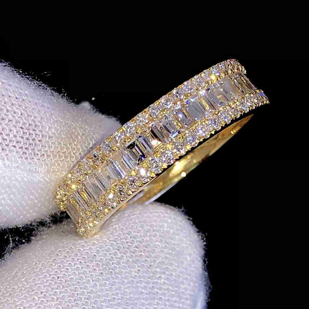 New Design 18K Solid Gold Stone Ladies Engagement Wedding Rings Set Women D Color Vvs Diamond Jewelry Moissanite Ring