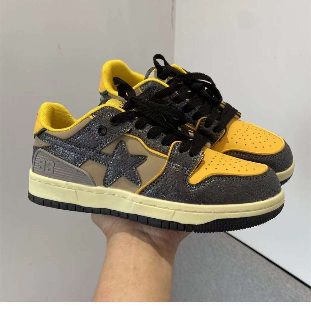 2024 Classic Star Sneakers Breathable Comfort for Men & Women 36-44