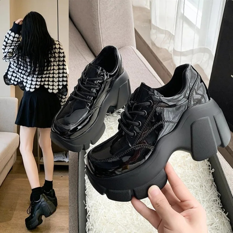 Platform wedge sports shoes thick shoes PU leather womens black shoes spring/summer walking sports shoes fashionable womens tennis shoes 240914