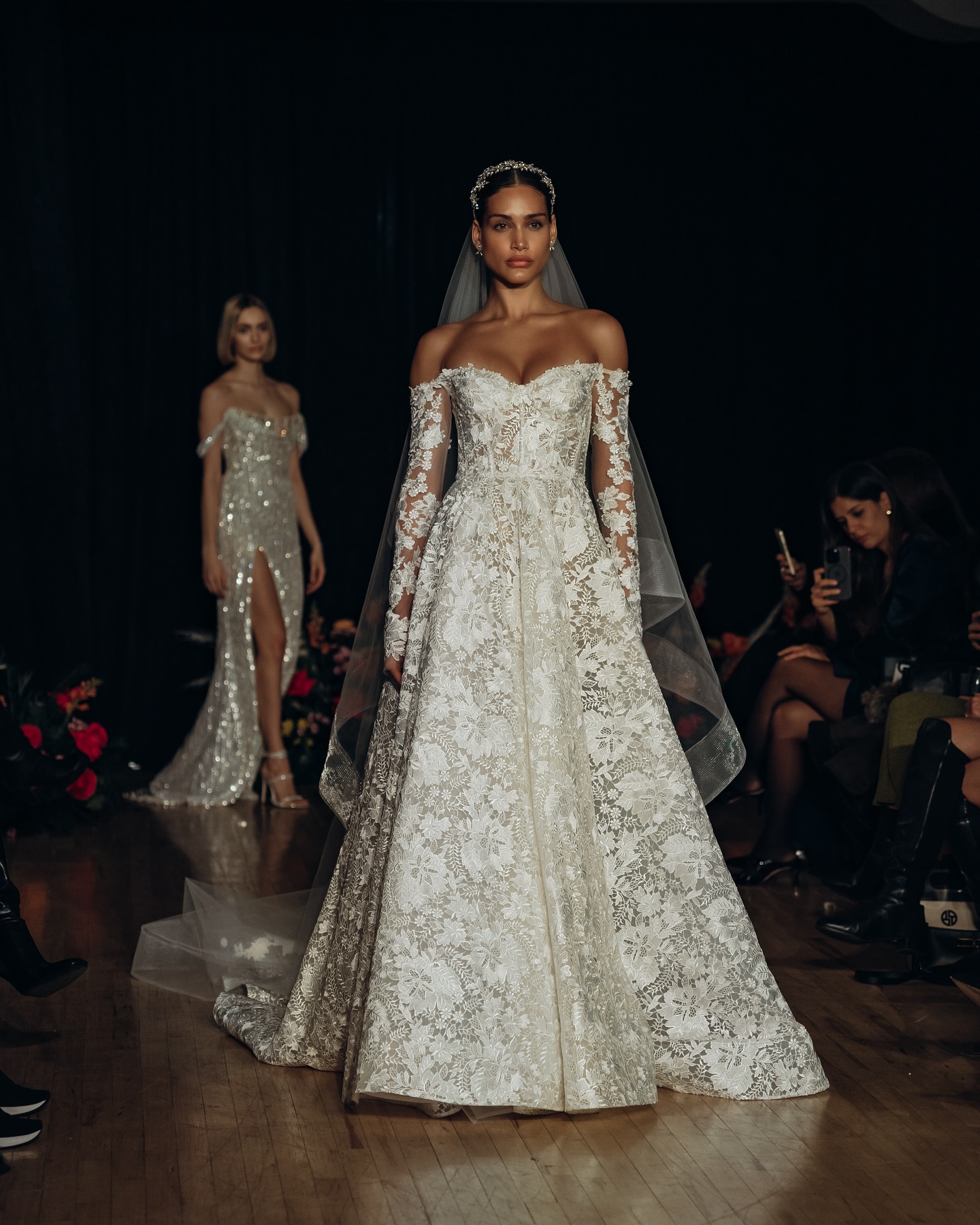 Berta A e dresses bridal gowns pearls off shoulder fulllace wedding dress plus size sweep train backless long sleeves lacefull vestidos de novia