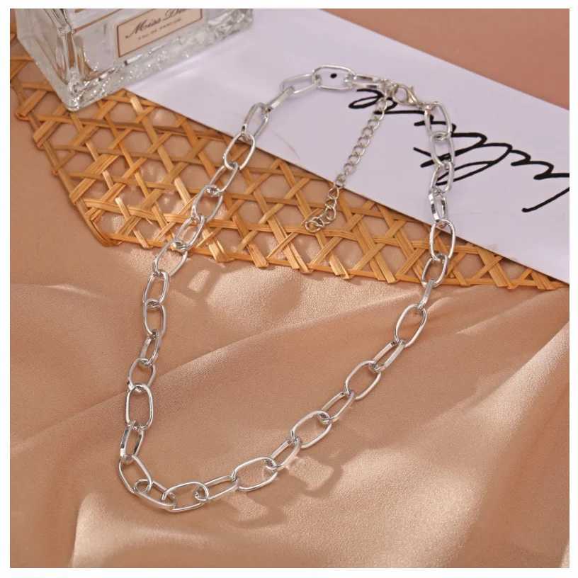 New Fashion Big Necklace for Women Punk Rock Twist Gold Silver Color Chunky Thick Lock Choker Chain Necklaces Party JewelryX240918