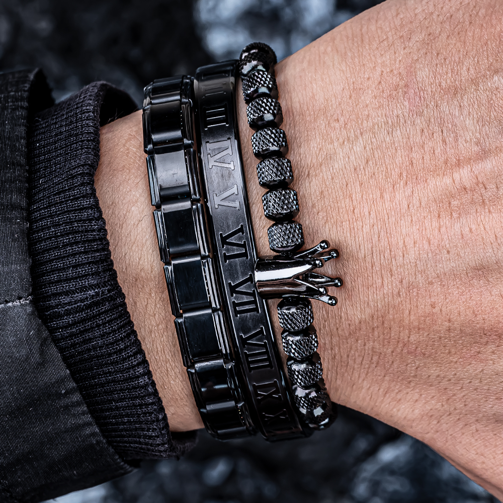 3pcs/set Men Bracelets Luxury Enamel Roman Bracelet Royal Crown Charm Men Stainless Steel Geometry Pulseiras Open Adjustable Bracelets Couple Jewelry
