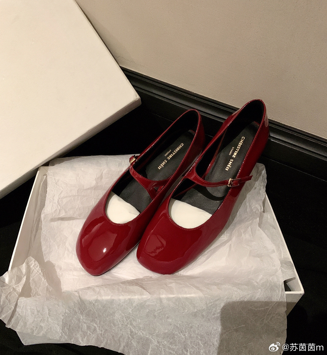 French Patent Leather Chunky Heel Mary Jane Single Shoes - Korean Style, 2024