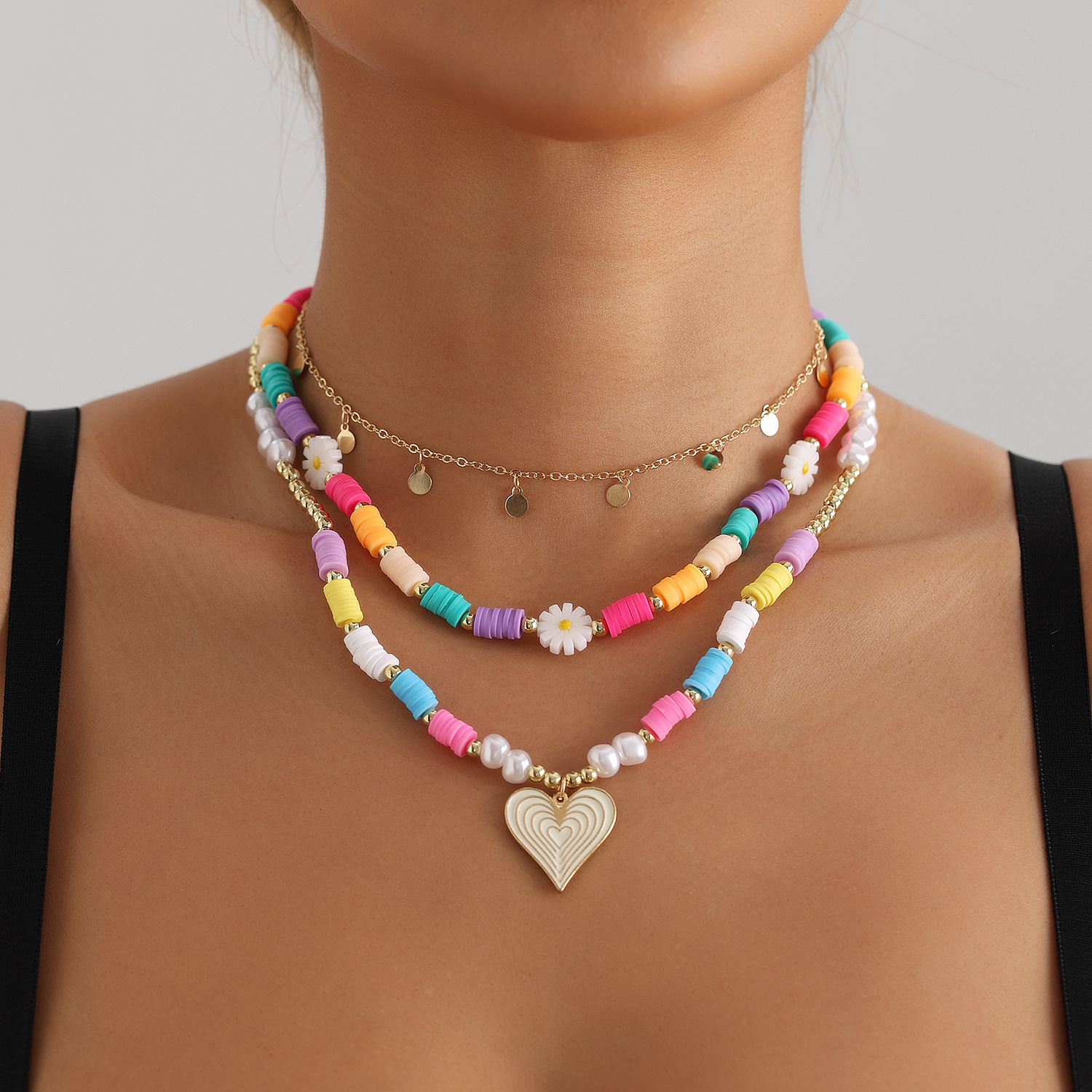 Bohemian Women's Stackable Multi-Layered Daisy Chain with Colorful Clay Heart Pendant Gold Plated Beads Chain Pendant Necklace Heart Flower Jewel
