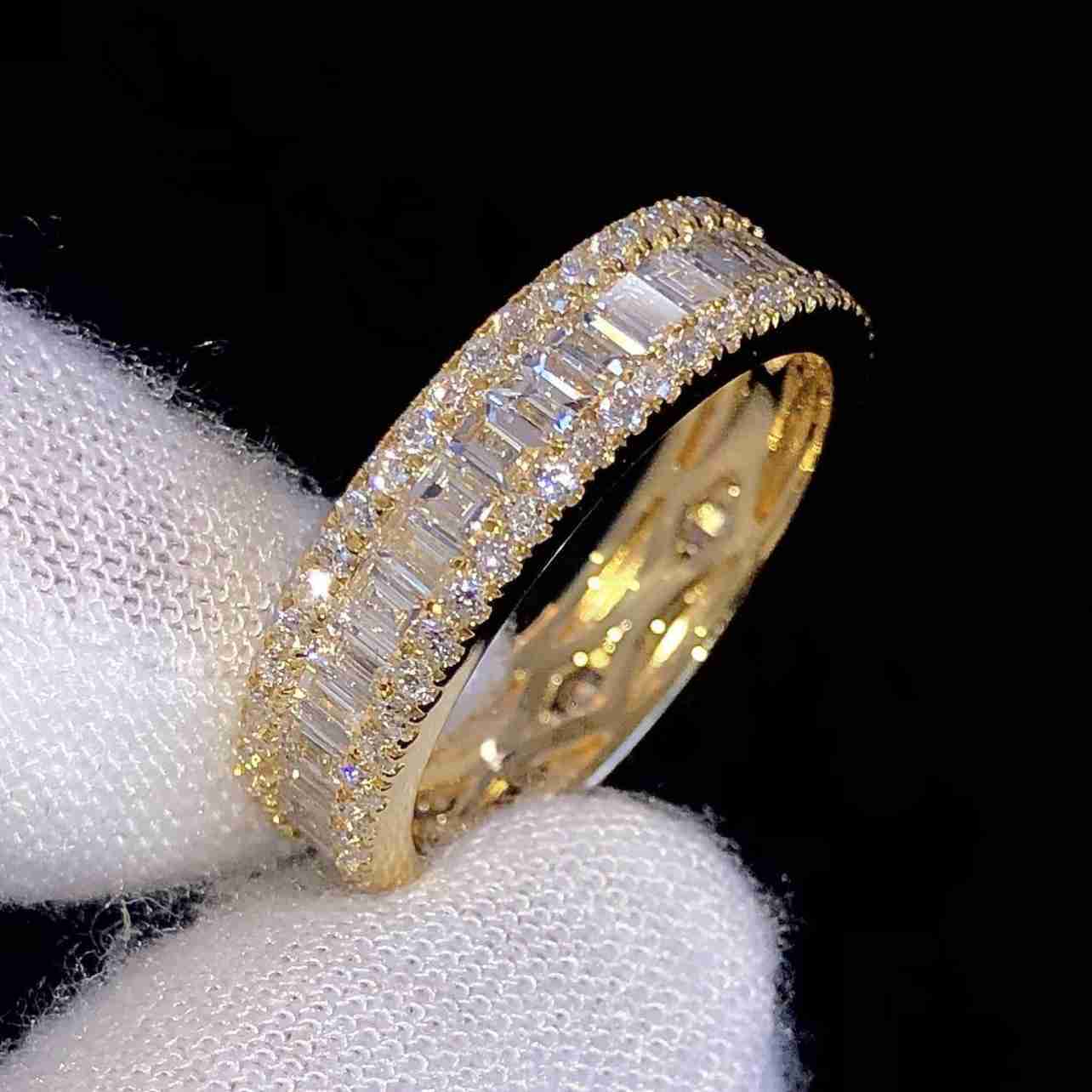 New Design 18K Solid Gold Stone Ladies Engagement Wedding Rings Set Women D Color Vvs Diamond Jewelry Moissanite Ring
