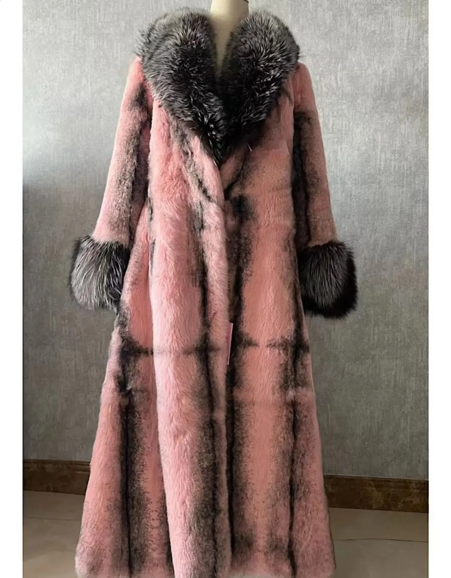 Winter Women Rabbit Fur Coat Length 110cm Soft Warm Thick Fur Jacket Natural Fox Fur Collar Ladys Fashion Streetwear 240909