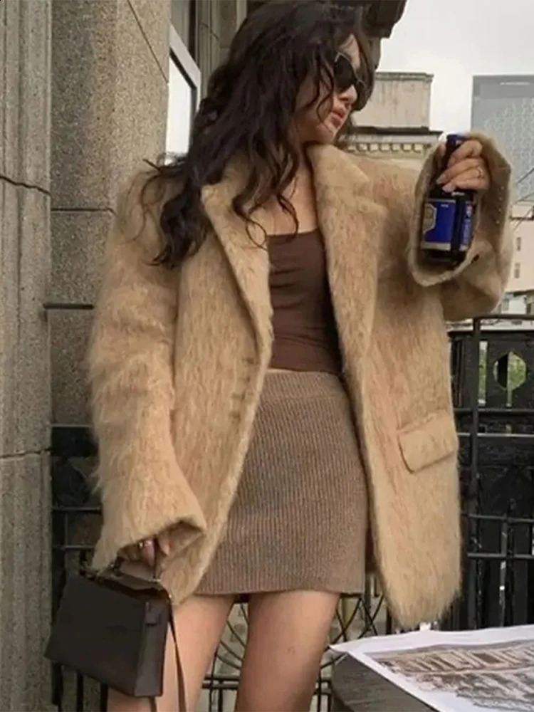 Lapel Mohair Woolen Plush Women Suit Coats Casual Loose Long Sleeve Button Office Blazer Female Winter Elegant Pocket Coats 240909