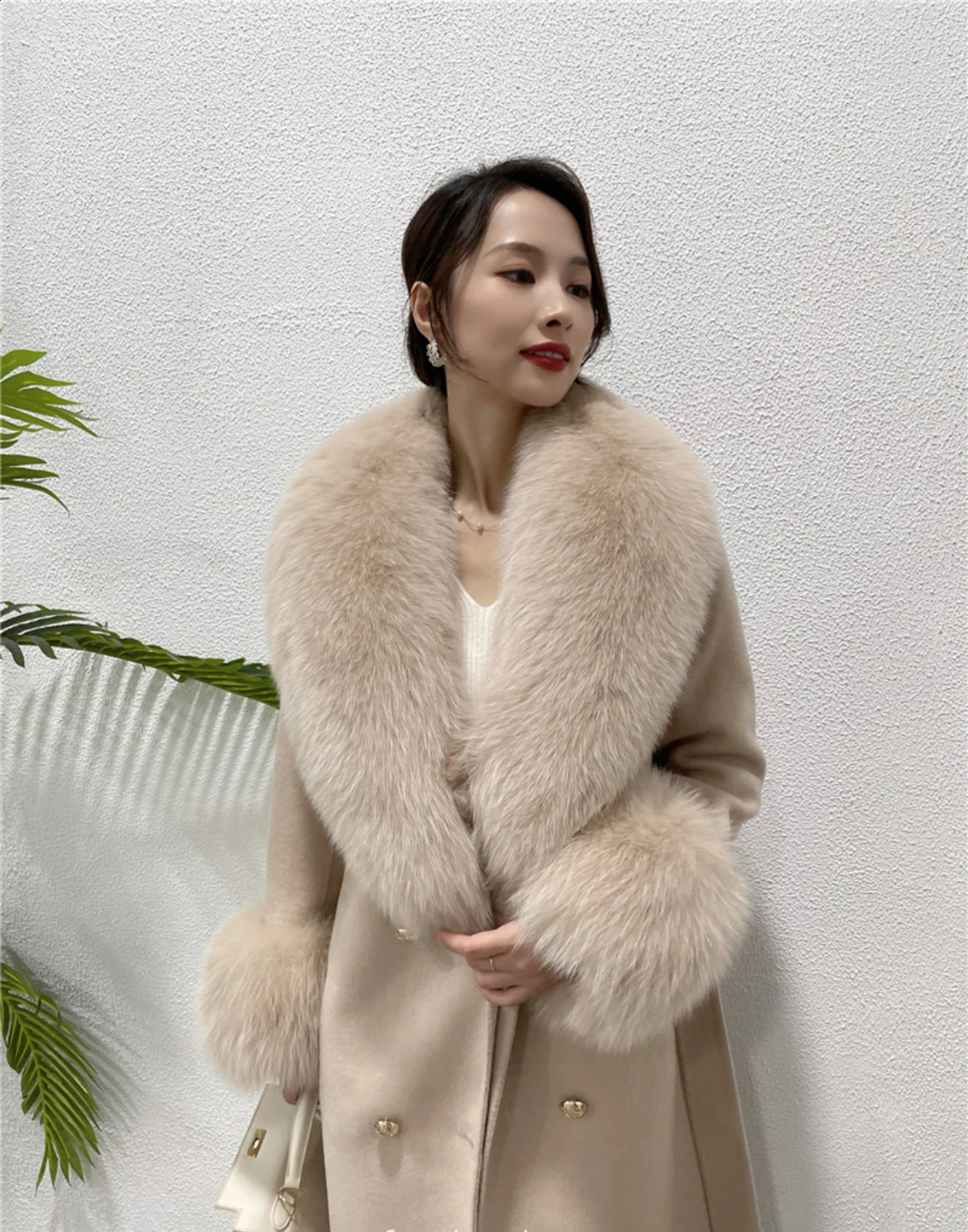 Long cashmere coat womens winter jacket with real fox fur collar fashionable wool blend streetwear 240911