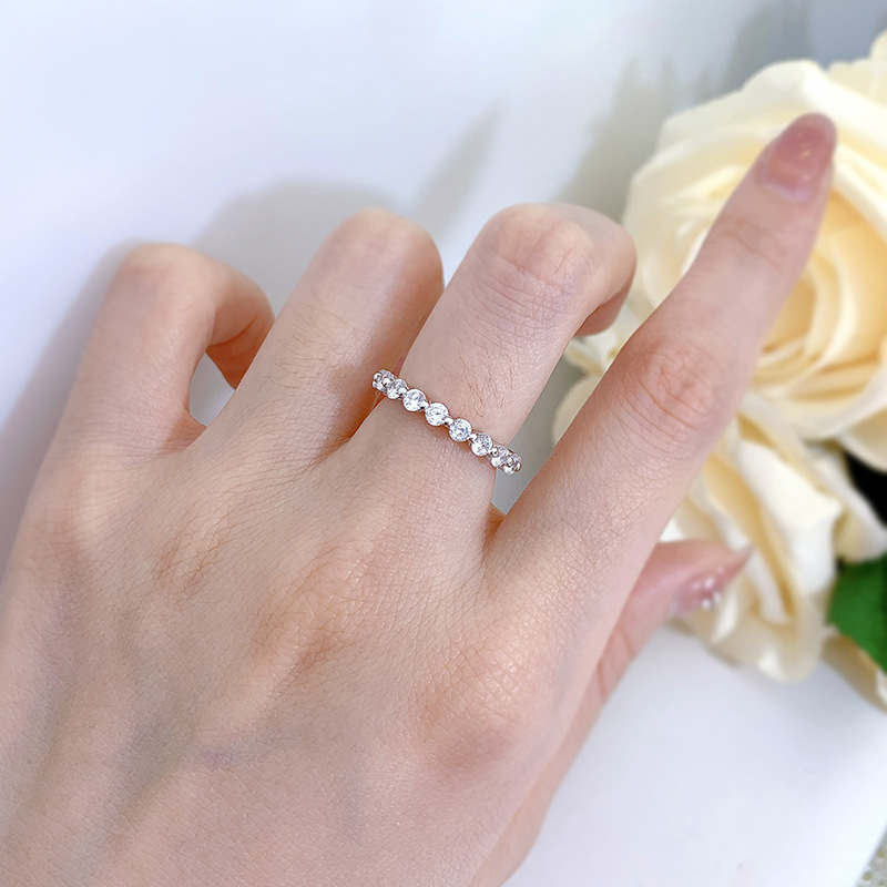 2025 Ins Top Sell Eleant Weddin Rins Ladies Fashion Jewelry 925 Sterlin Silver Fill Round Designer Cut 5A Cubic Zircon CZ Diamond Party Women Enaement