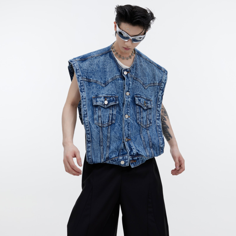 NOYMEI Niche Design Denim Coat Sleeve Detachable Vintage Washed Solid Color All-Match Loose Men Jacket Autumn High Street Wa3248