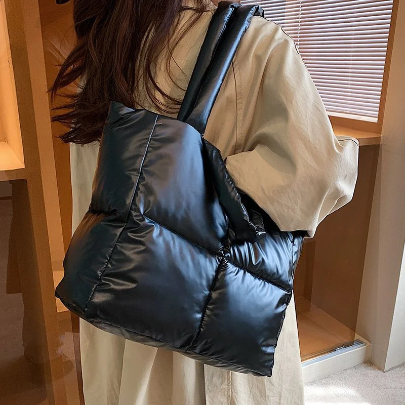 Capacity Womens Waterproof Nylon Space Cushion Cotton Feather Underbag Large Shoulder Bag 240918 4