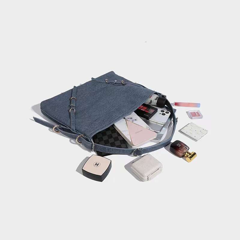 Niche Design Belt Buckle Armpit High-End Fashion Simple Denim Popular And Versatile Shoulder Tote Bag
