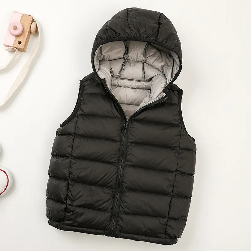 Ultra Light Hooded Kids Duck Down Vest Autumn Winter Portable Children Waistcoat for Boys Girls Baby Puffer Jacket Coat 240913