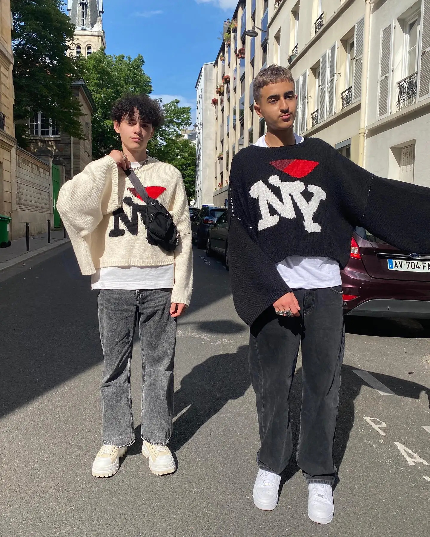 Men Oversized Sweater Loose Vintage Retro Japanese Style Anime letter heart Embroidered graphics Knitted Sweater Cotton Pullover 240911