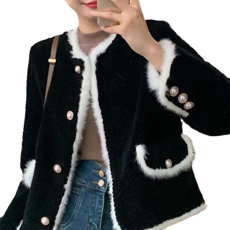 Xiaoxiangfeng jacket for socialite light thick lamb wool 2024 autumn winter new item short and small fur top