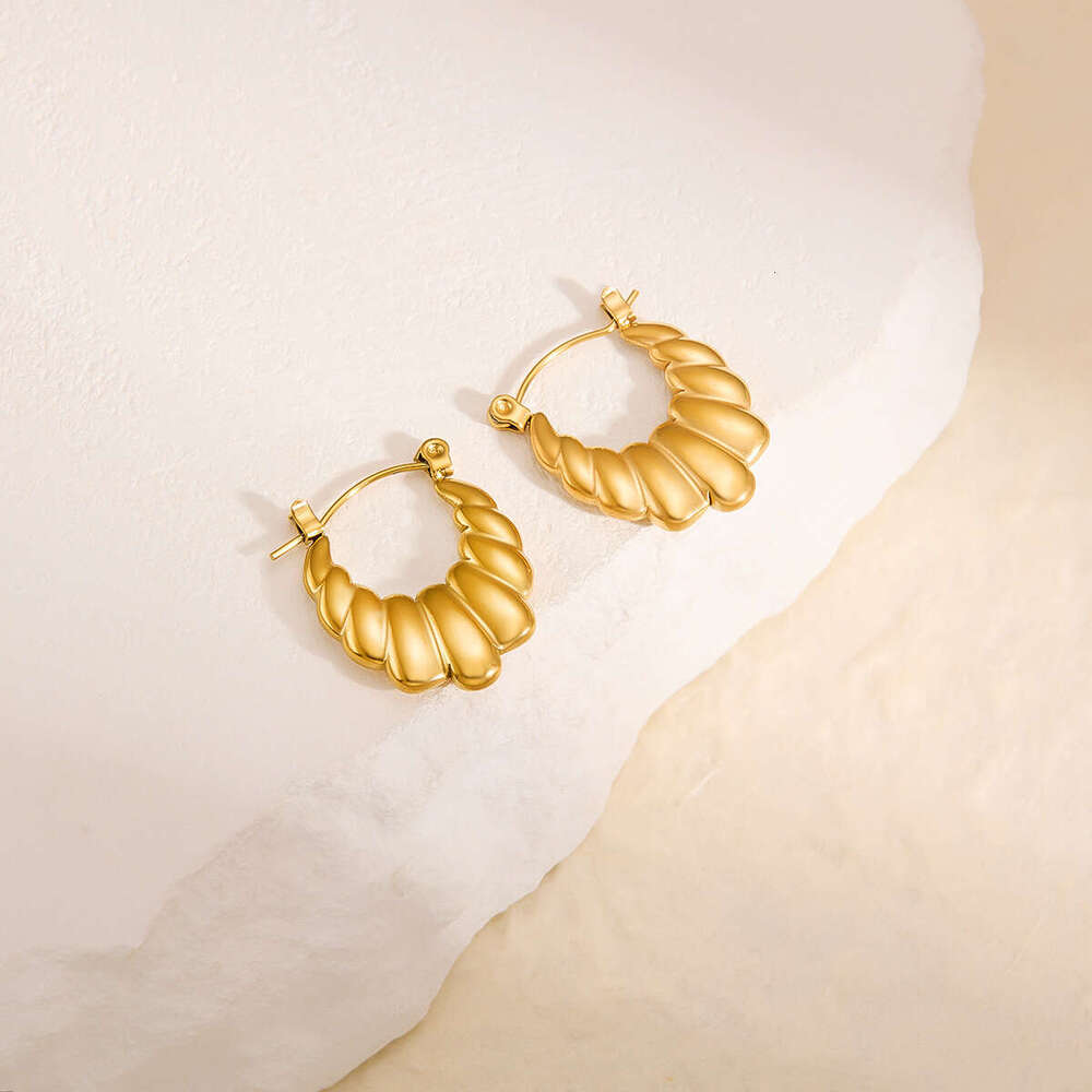 Designer Jewelry for Women Luxury Earrings European and American vintage gold series earrings plated with 18k gold earrings high-end designer for wome