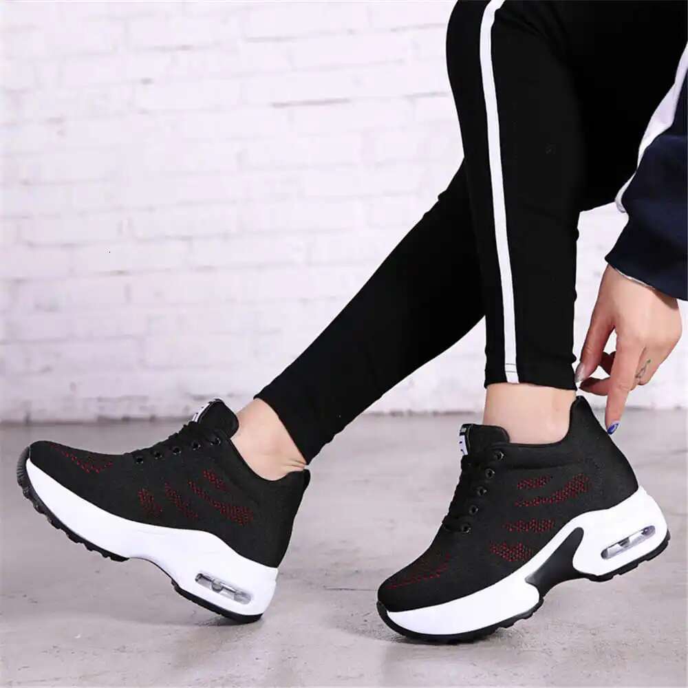 Ete Size 38 Women's Colored Sneakers Vulc anize Ladies Shoes 2023 Special Sports Visitors Workout Saoatenis Sapatenis