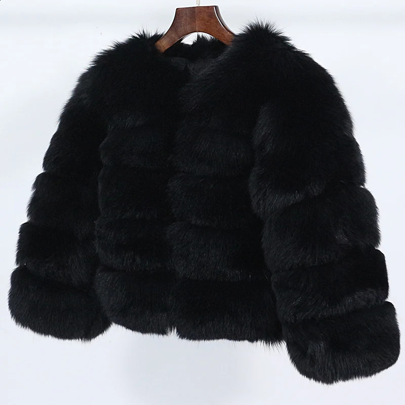 Fox Fur Coat Winter Jacket Women Natural Fox Fur Raccoon Outerwear O-neck Thick Warm Female Plus Size 240911