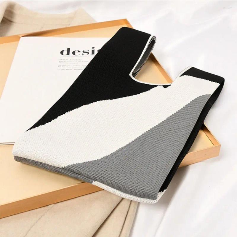2025 NEW fashion Shopping Bags Mini Shoulder Bag Women Girls Handmade Tote Knit Handbag Knot Wrist zhanyishengli